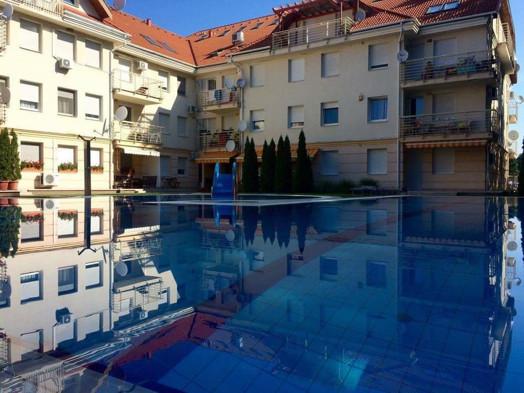 Relax Apartman Hajdúszoboszló Extérieur photo